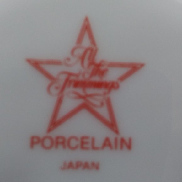 Porcelain three section Relish candy Christmas dish Holly Gold Trim - Picture 2 of 15